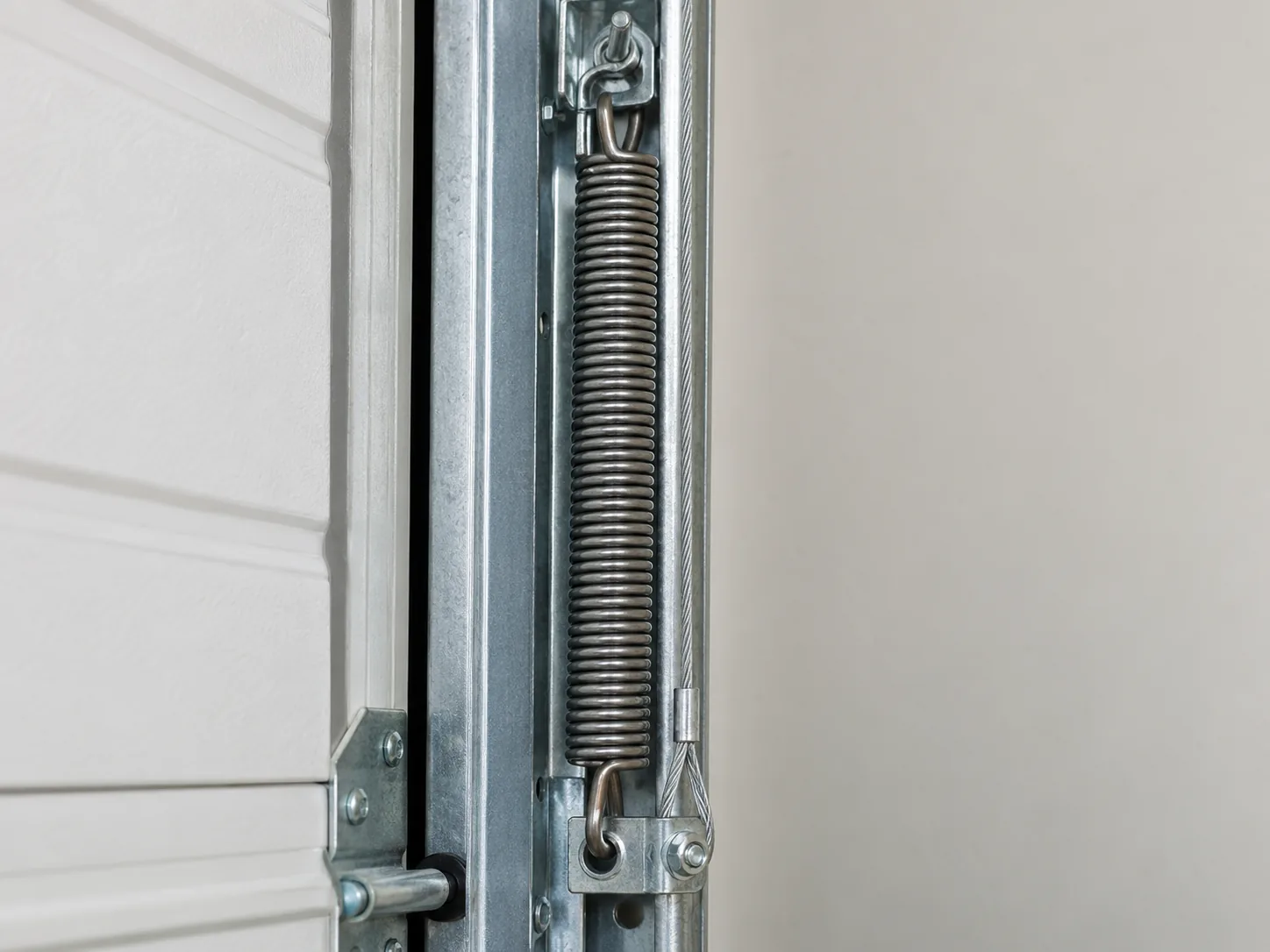 Spring Repair for Artondale Garage Doors in Port Orchard